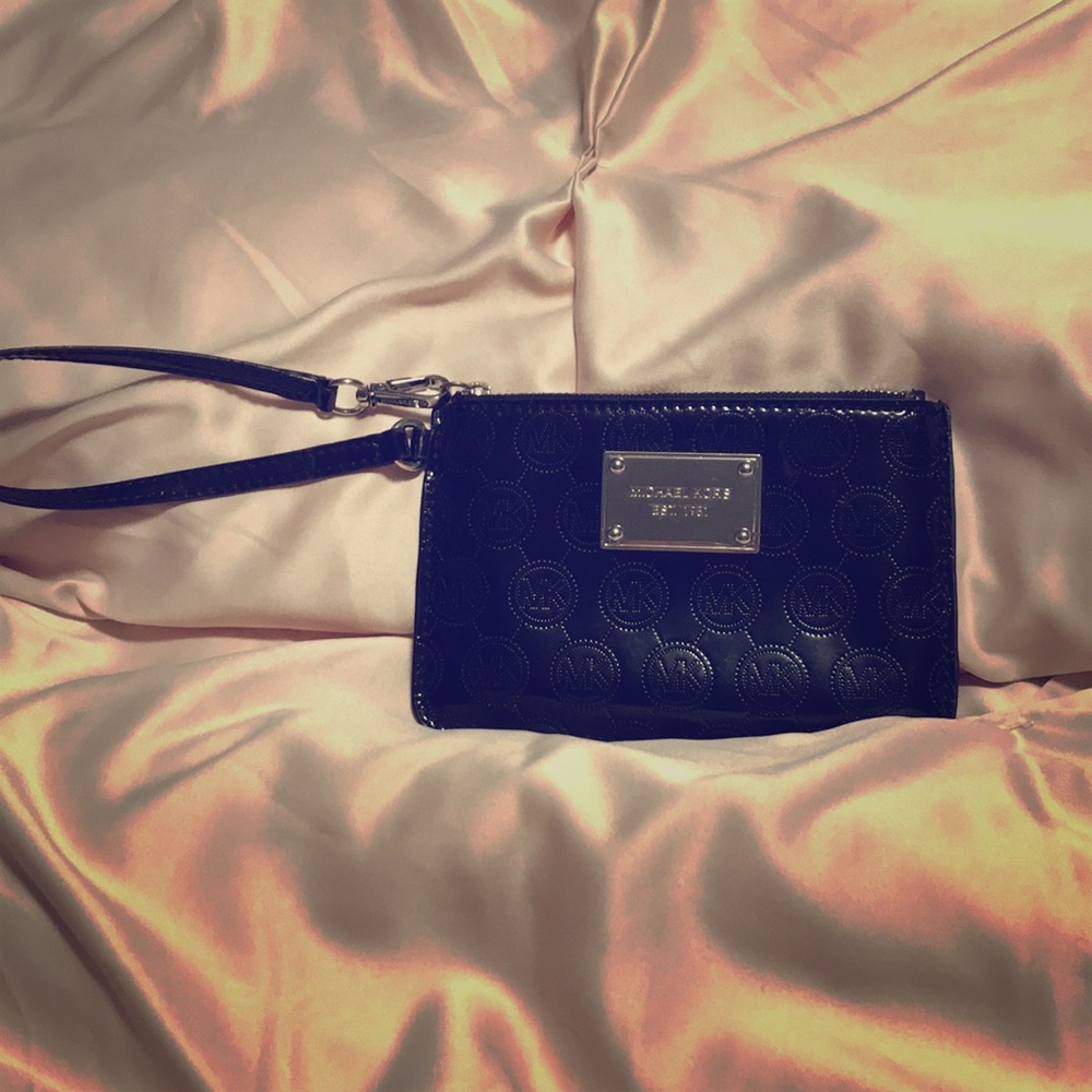 Michael Kors Black Patent Leather Wristlet